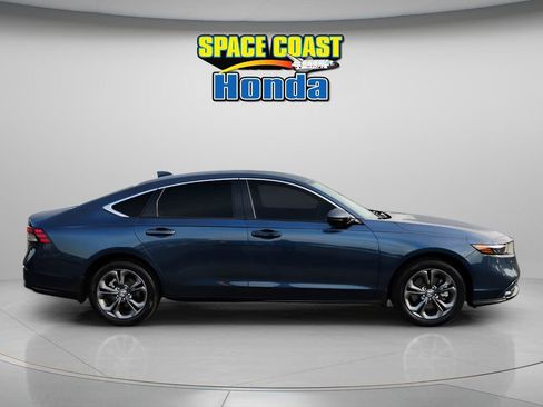 Used 2024 Honda Accord EX-L image 3