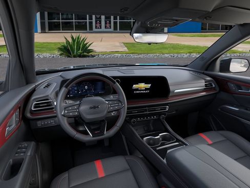 New 2026 Chevrolet Traverse RS w/ LPO, Floor Liner Package AWD/4WD image 15