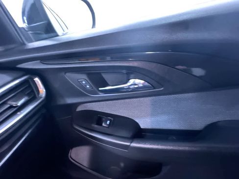 Used 2021 Chevrolet TrailBlazer LT w/ Convenience Package image 34