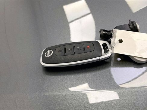 Certified 2025 Nissan Versa SV w/ Trunk Package image 10