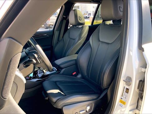 Used 2023 BMW X3 sDrive30i image 8