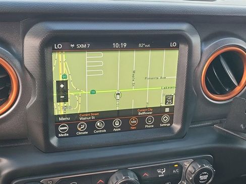 Used 2022 Jeep Gladiator Mojave w/ Trailer Tow Package image 6