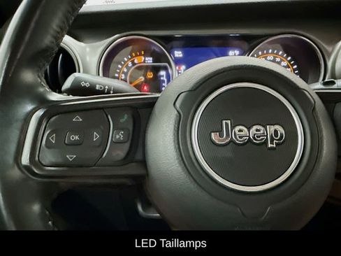 Used 2021 Jeep Wrangler Unlimited Sport AWD/4WD image 25