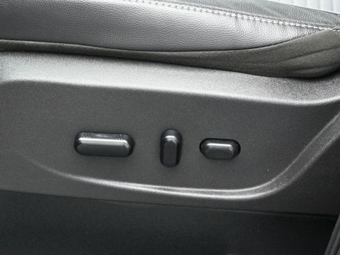 Used 2019 Ford Escape SE image 9