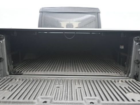 Used 2022 Jeep Gladiator Rubicon AWD/4WD image 18