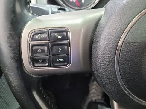 Used 2012 Jeep Grand Cherokee Altitude image 31