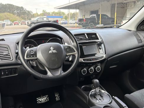 Used 2015 Mitsubishi Outlander Sport GT image 42