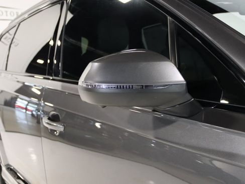Used 2021 Audi Q7 3.0T Prestige w/ Prestige Package image 9