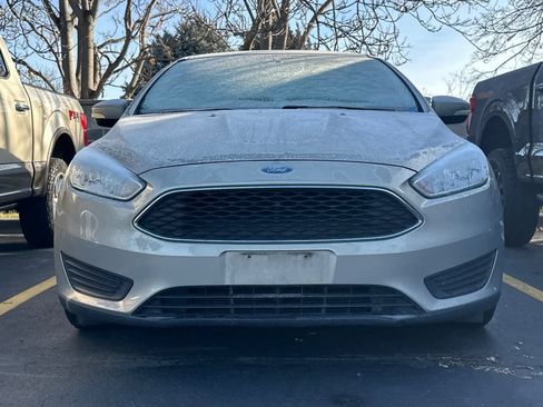 Used 2015 Ford Focus SE image 6