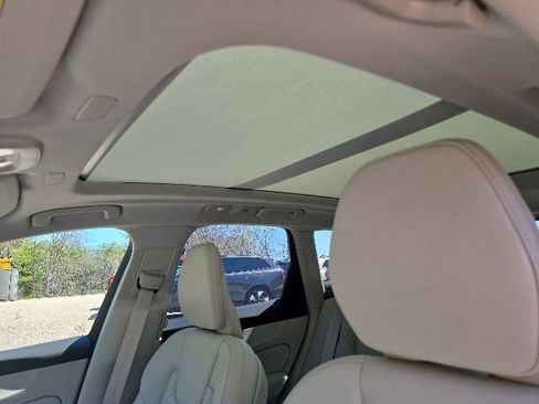 New 2026 Volvo XC60 T8 Ultra w/ Protection Package Premier AWD/4WD image 25