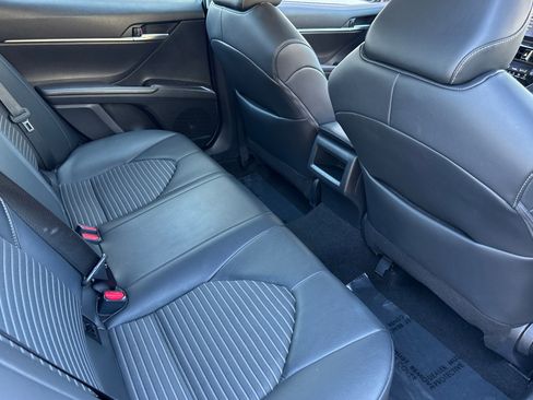 Used 2024 Toyota Camry SE image 29