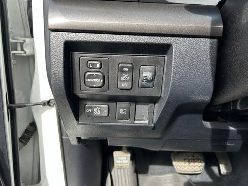 Used 2020 Toyota Tundra SR5 w/ TRD Off-Road Package image 26