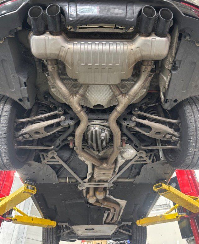Used 2018 BMW M4 Coupe w/ Competition Package RWD image 75