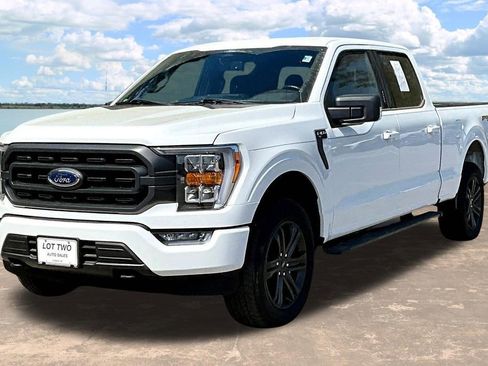 Used 2022 Ford F150 XLT w/ Equipment Group 302A High image 4