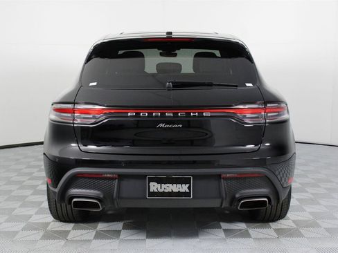 Used 2025 Porsche Macan image 6