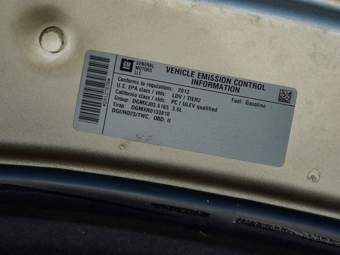 Used 2013 Cadillac XTS Luxury w/ Driver Awareness Package image 31