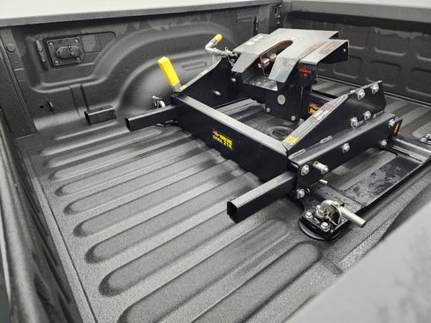 Used 2023 RAM 2500 Big Horn w/ Snow Chief Group image 5