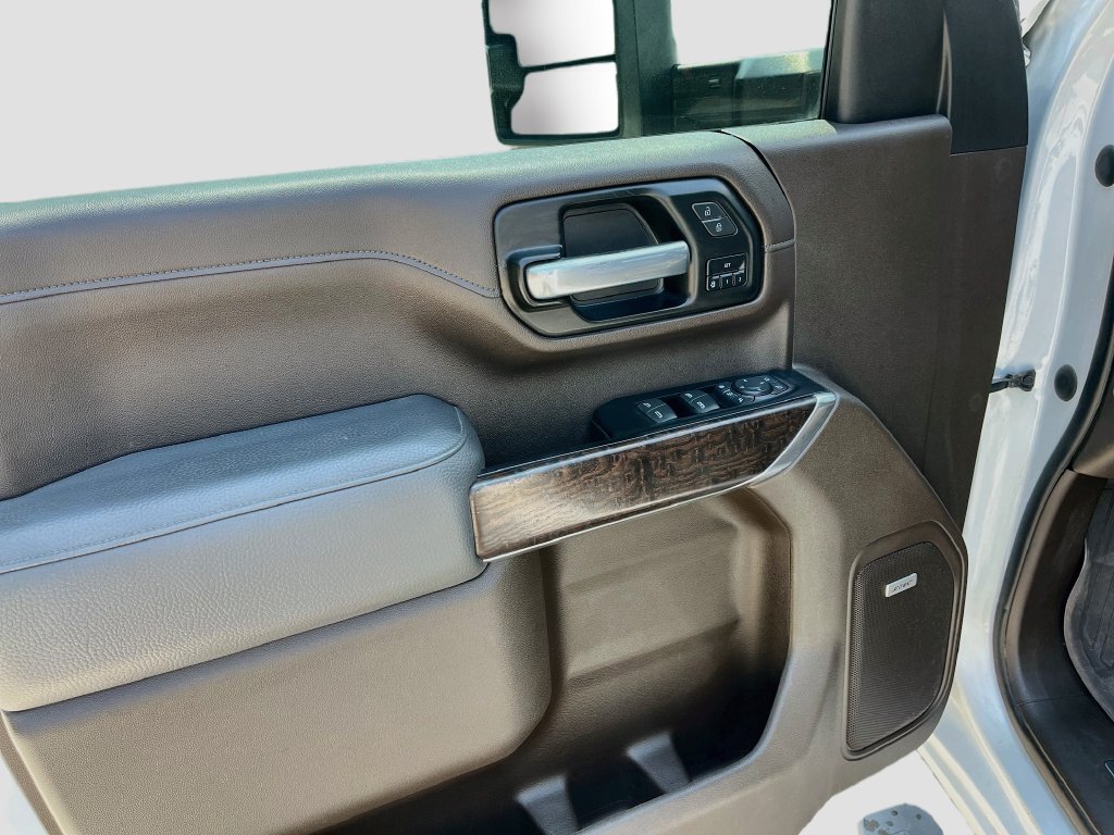 Used 2022 GMC Sierra 2500 Denali AWD/4WD image 18