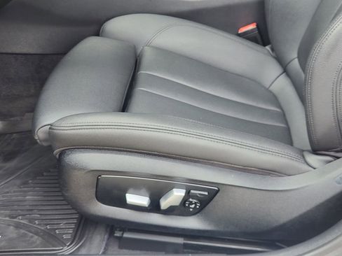 Used 2020 BMW 530i xDrive w/ Convenience Package AWD/4WD image 26