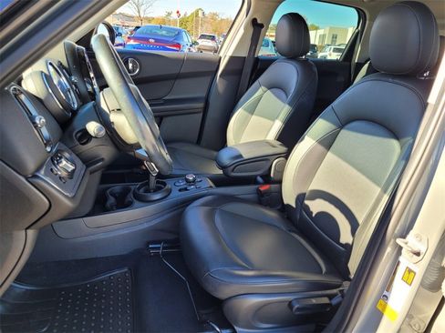 Used 2020 MINI Cooper Countryman image 5