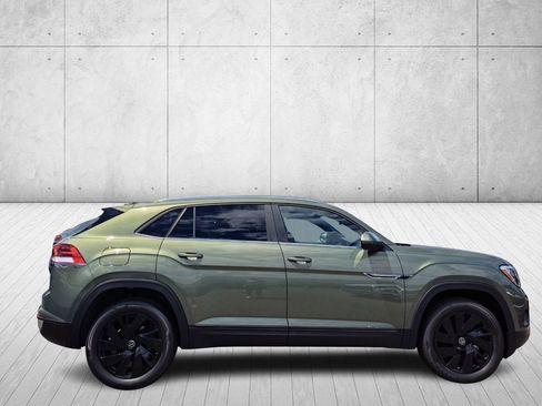 New 2026 Volkswagen Atlas Cross Sport SE image 4