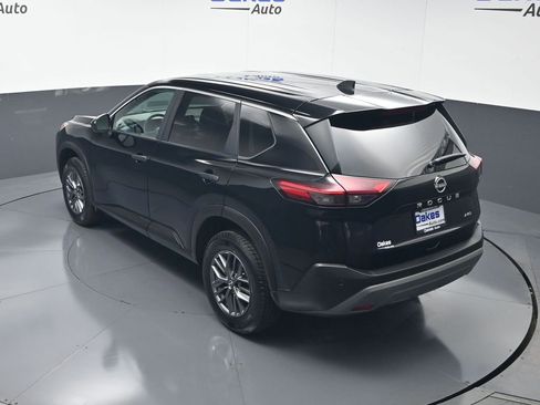 Used 2023 Nissan Rogue S AWD/4WD image 49
