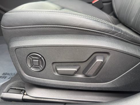 Used 2022 Audi A6 Premium Plus image 16