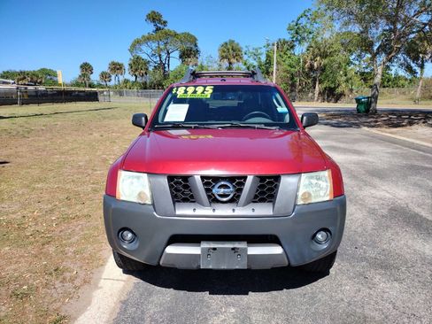 Used 2008 Nissan Xterra SE w/ Supplemental Air Bag Pkg image 2