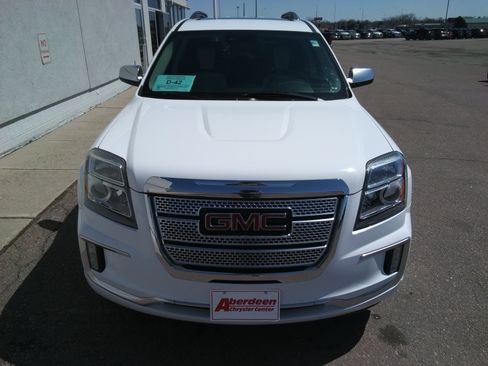 Used 2017 GMC Terrain Denali AWD/4WD image 3