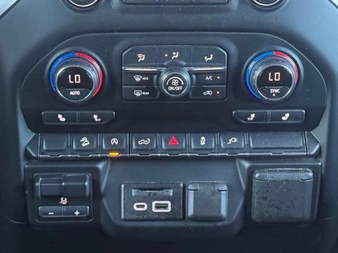 Used 2020 Chevrolet Silverado 1500 LT w/ All-Star Edition AWD/4WD image 16