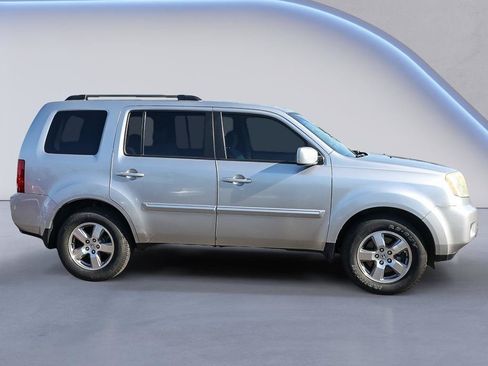 Used 2011 Honda Pilot EX image 8