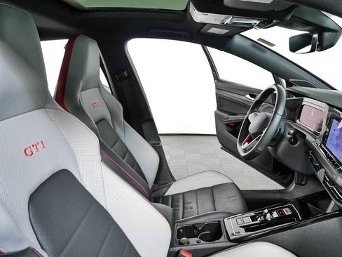 Certified 2024 Volkswagen GTI Autobahn FWD image 28