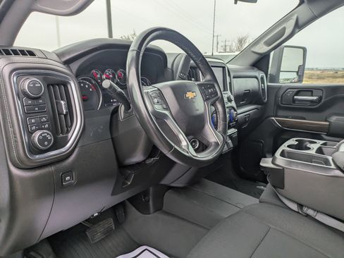 Certified 2023 Chevrolet Silverado 2500 LT w/ Convenience Package image 9