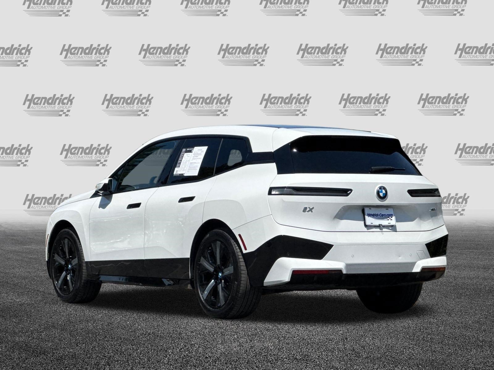Certified 2023 BMW iX xDrive50 w/ Sport Package AWD/4WD image 7