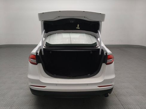 Used 2019 Ford Fusion SE FWD image 29