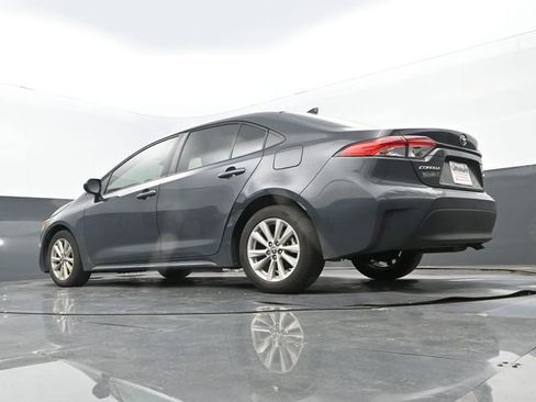 Used 2024 Toyota Corolla LE w/ LE Convenience Package FWD image 10