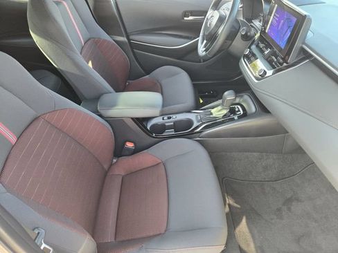 Used 2024 Toyota Corolla SE FWD image 13