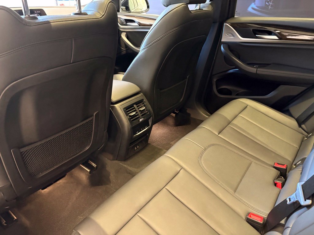 Used 2021 BMW X3 xDrive30i w/ Convenience Package AWD/4WD image 16
