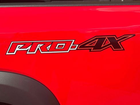 New 2026 Nissan Frontier PRO-4X w/ Pro-4x Convenience Package image 12