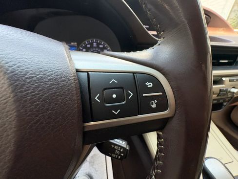 Used 2016 Lexus ES 350 FWD image 32