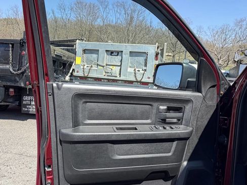 Used 2019 RAM 1500 Express image 24