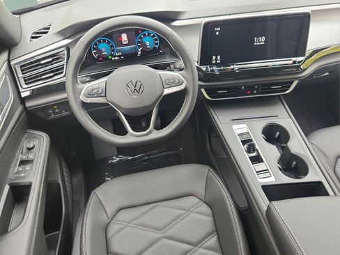 New 2026 Volkswagen Atlas Cross Sport SE image 15