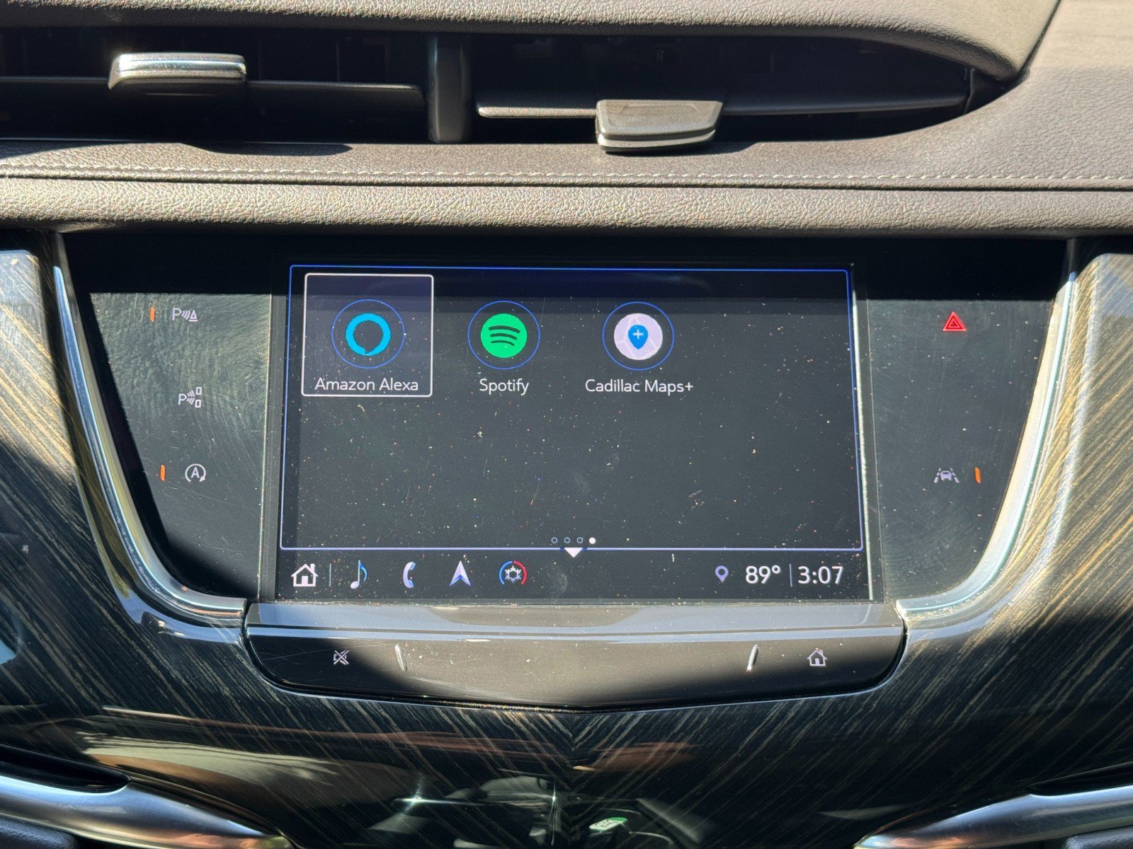 Used 2022 Cadillac XT6 Premium Luxury w/ Technology Package FWD image 28