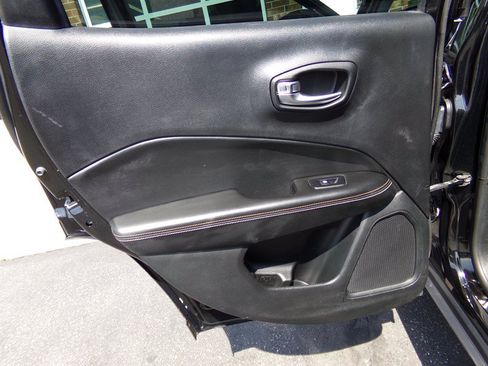 Used 2020 Jeep Compass Sport AWD/4WD image 41