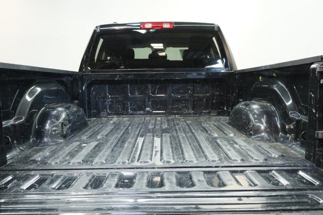 Used 2024 RAM 1500 Classic SLT AWD/4WD image 32