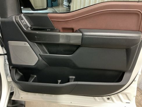 Used 2023 Ford F150 Lariat w/ Equipment Group 502A High image 33