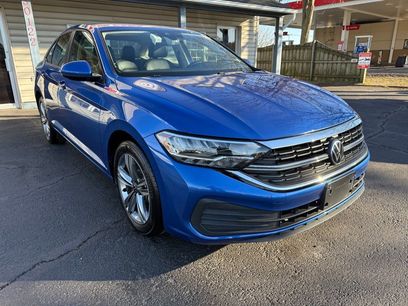 Used 2024 Volkswagen Jetta SE