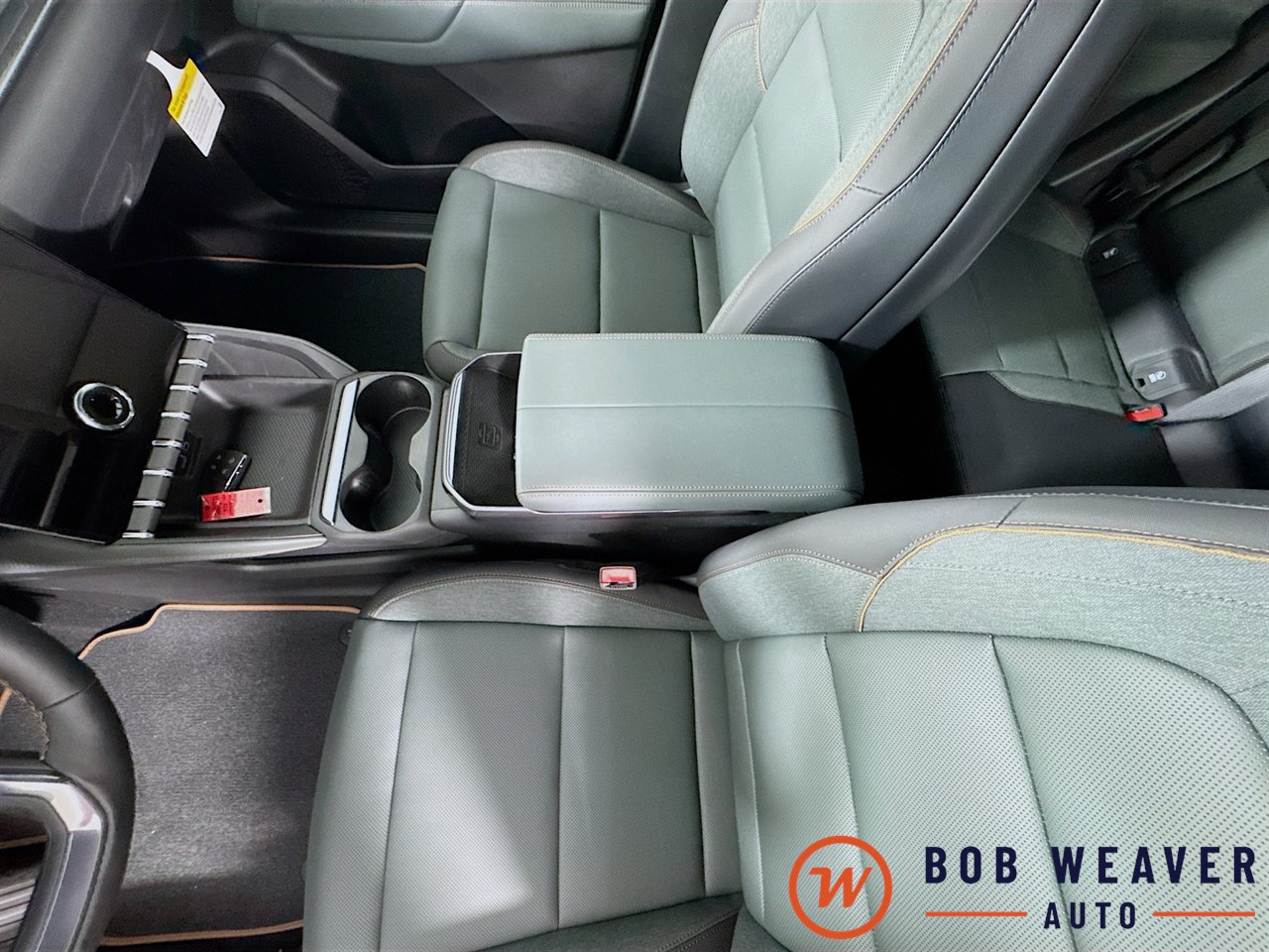 New 2026 GMC Terrain AT4 w/ Technology Package II AWD/4WD image 26