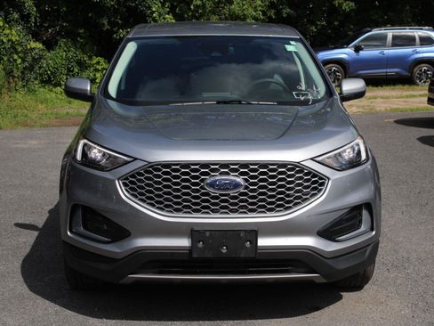 Used 2024 Ford Edge SEL AWD/4WD image 2