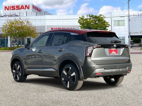 New 2026 Nissan Kicks SR image 2